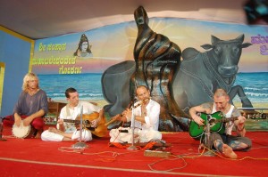 Musical concert by foreigners Musical concert by foreigners